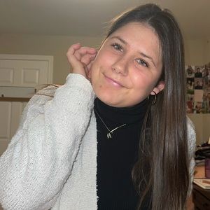 Meet your Posher, Jade